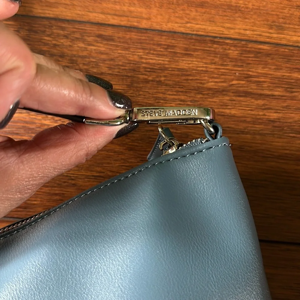 🟢🟢NWOT Steve Madden Shoulder Handbag🟢🟢